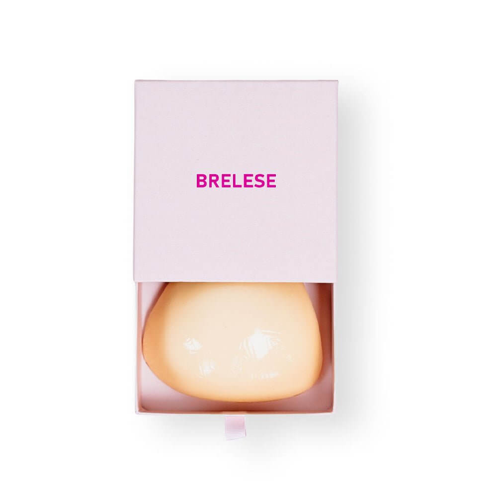 Beige sticky inserts in a pink Brelese box, showing their appearance when the box is opened.